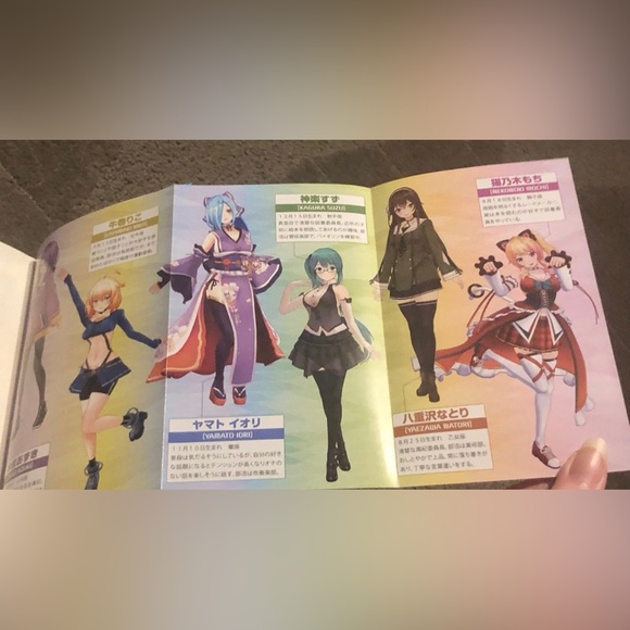 VTuber Hololive Dennou Shoujo Siro to Idol-Bu no Seiso na Nichijou Book Japan - Picture 8 of 11